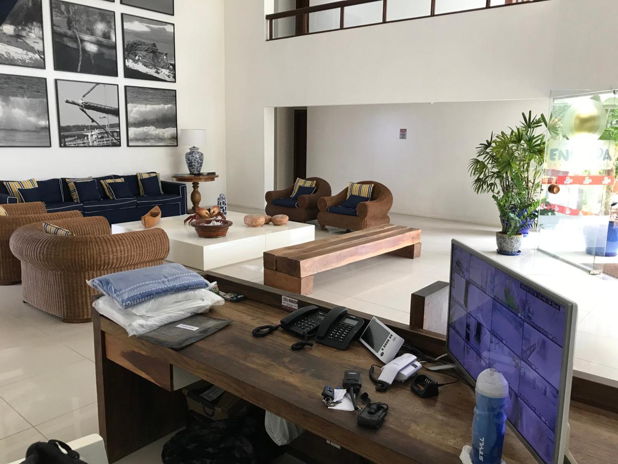 Apartamento Enseada Do *